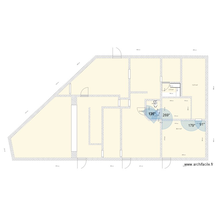 Plan tabagnon. Plan de 10 pièces et 167 m2