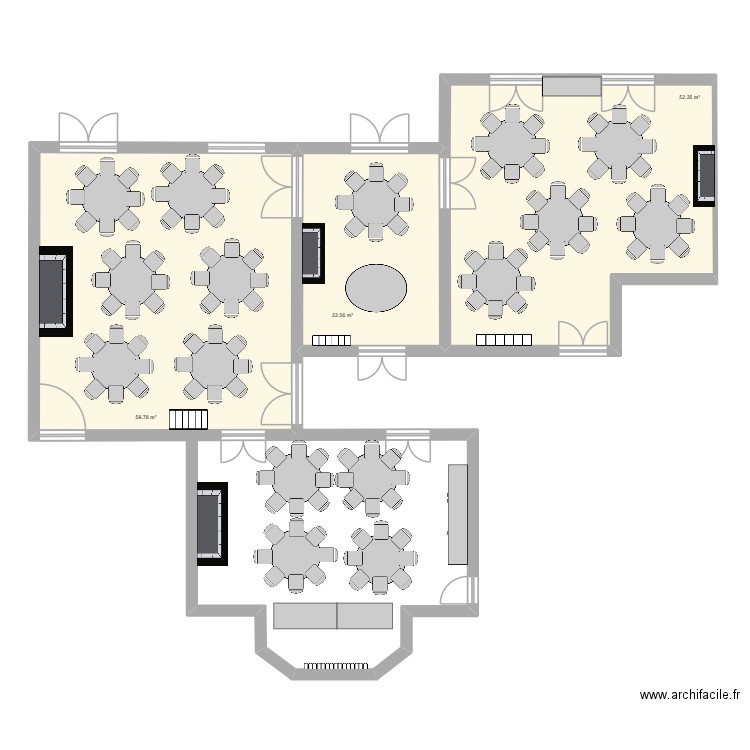 RDC Château Tables Rondes Venerie. Plan de 3 pièces et 135 m2