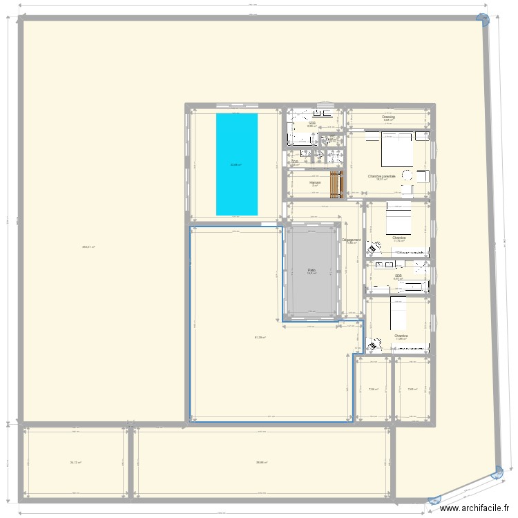 SAINT JOSEPH PATIO PIECES DE NUIT. Plan de 18 pièces et 672 m2