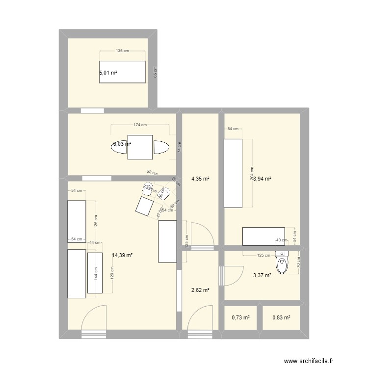 Technique Beauté. Plan de 9 pièces et 46 m2