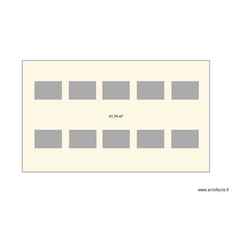 Option 40places avec 2 x 5 tables. Plan de 1 pièce et 42 m2