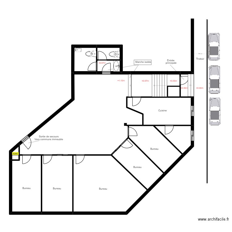 ARS Duclaux situation. Plan de 15 pièces et 178 m2