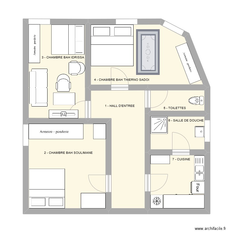 ggg. Plan de 7 pièces et 60 m2