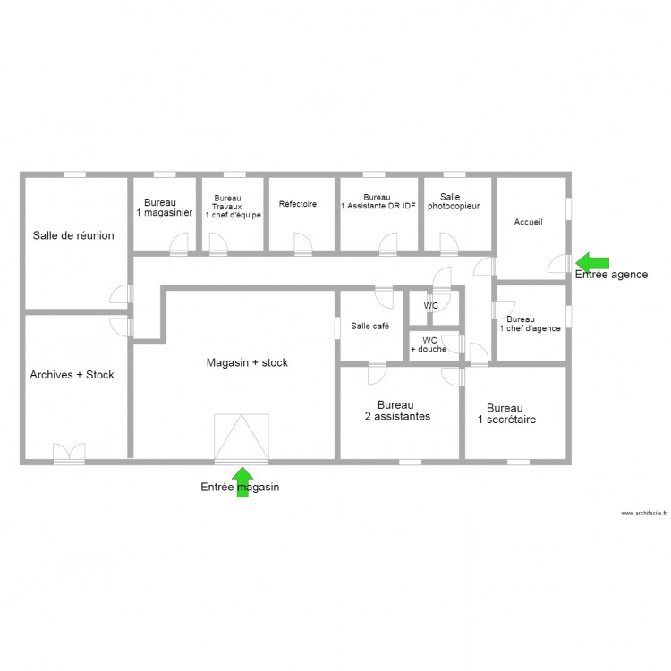 Agence Compiègne. Plan de 0 pièce et 0 m2