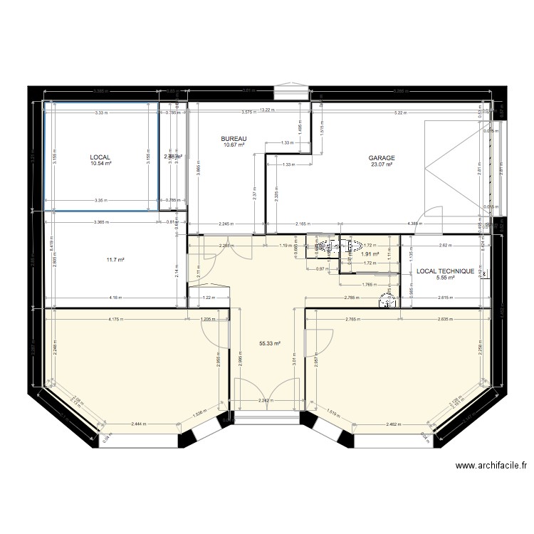 local thezan. Plan de 0 pièce et 0 m2