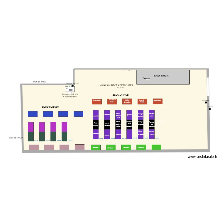 Magasin pièces détachées. Plan de 1 pièce et 162 m2