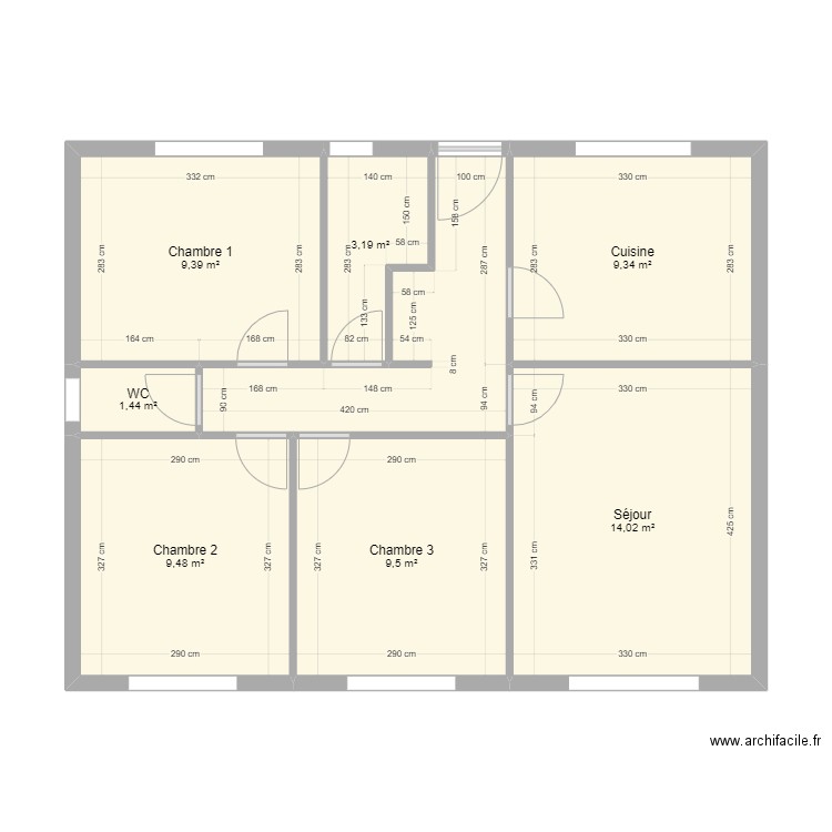 KOUAKOU. Plan de 8 pièces et 64 m2