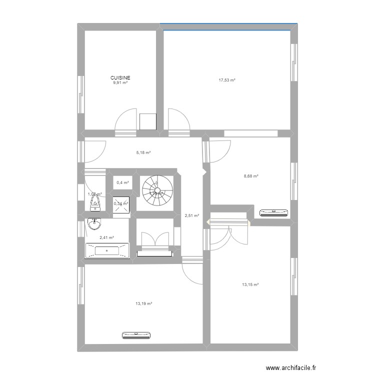 MAISON. Plan de 12 pièces et 76 m2