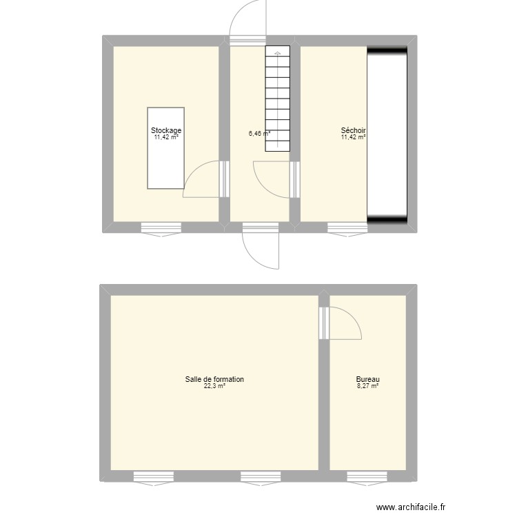 Séchoir/stockage. Plan de 5 pièces et 60 m2