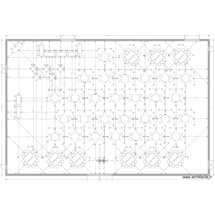 Plus Haut Cabaret du Monde. Plan de 