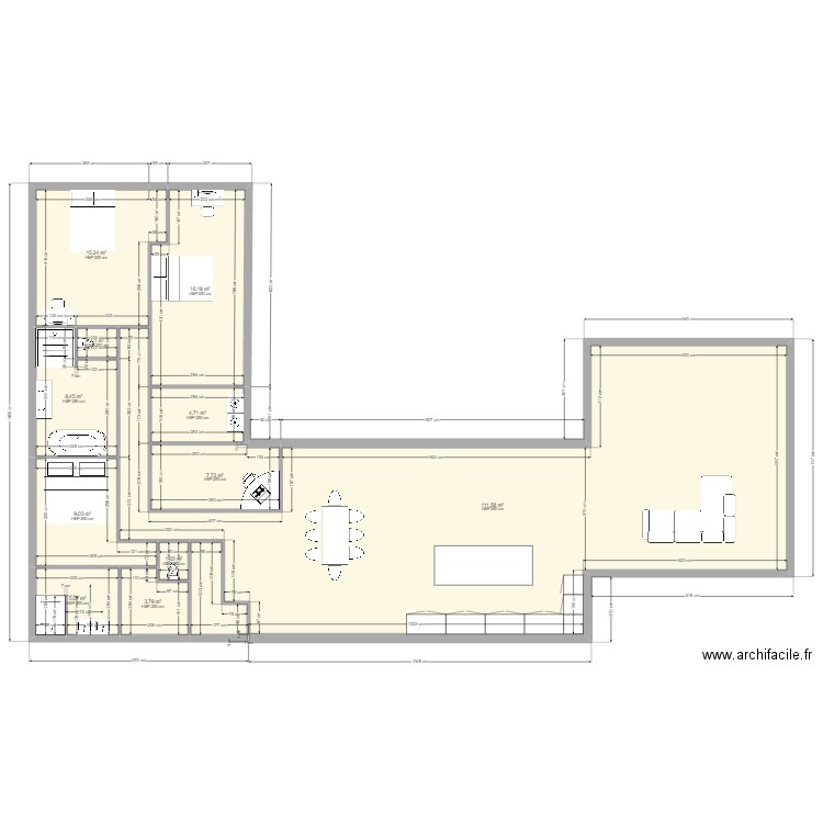 Beaumont. Plan de 11 pièces et 184 m2