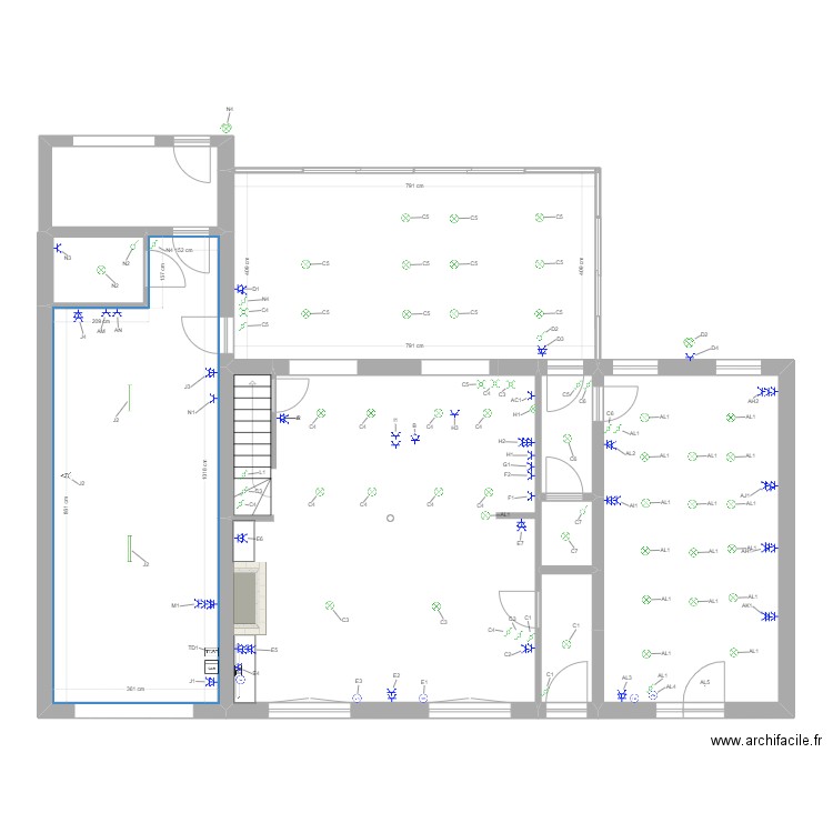 Elodiemaison. Plan de 9 pièces et 158 m2