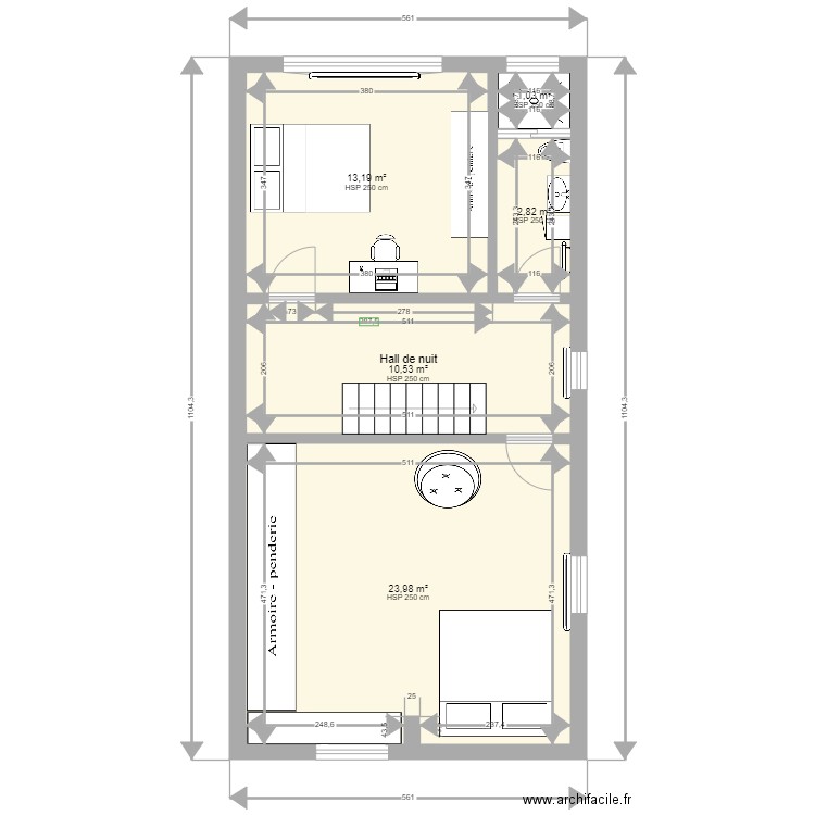 Etage. Plan de 5 pièces et 52 m2