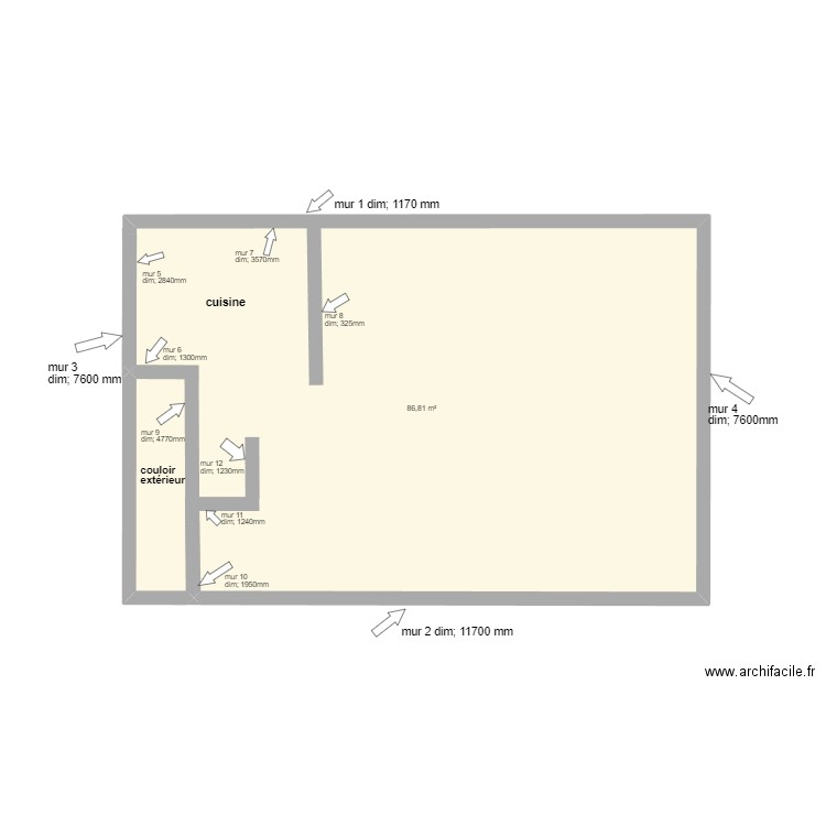 beau site. Plan de 1 pièce et 87 m2