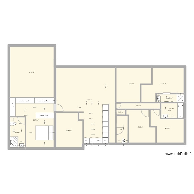 Plan Le Barp. Plan de 11 pièces et 116 m2