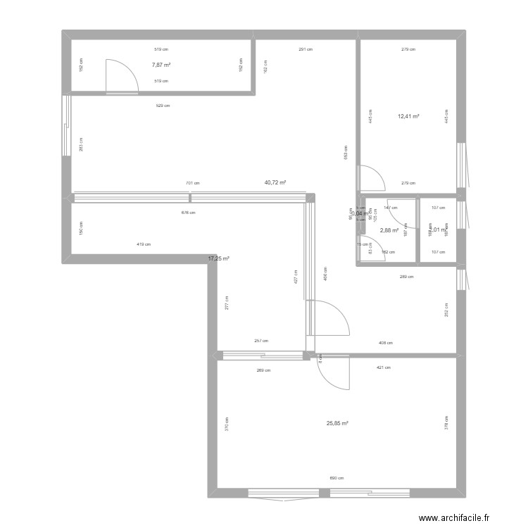 Espace dentaire existant. Plan de 8 pièces et 109 m2