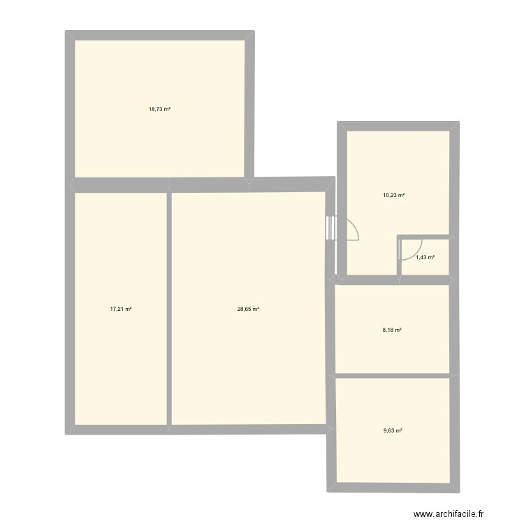44210-V2. Plan de 7 pièces et 94 m2