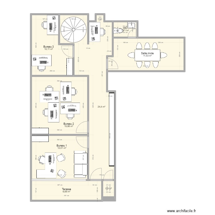 Bureau 16ème. Plan de 8 pièces et 83 m2