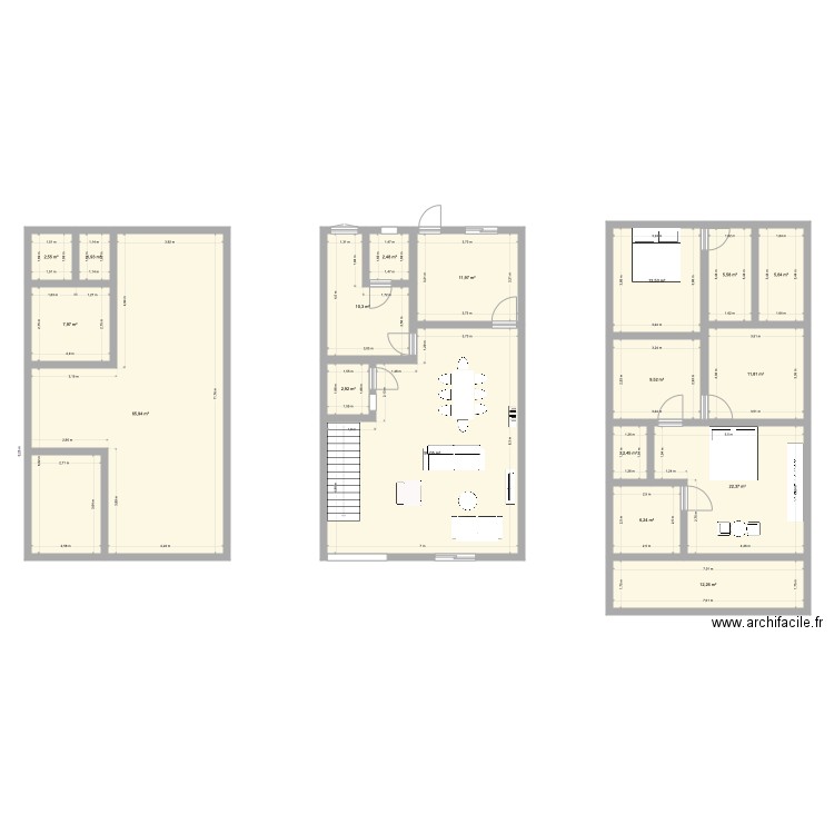 Villa duplex. Plan de 18 pièces et 244 m2