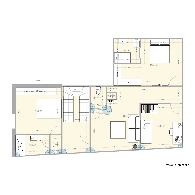 maison haut. Plan de 10 pièces et 92 m2