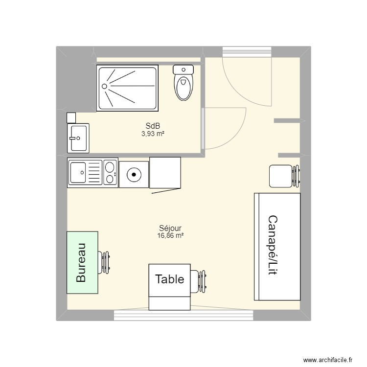 Studio. Plan de 4 pièces et 21 m2