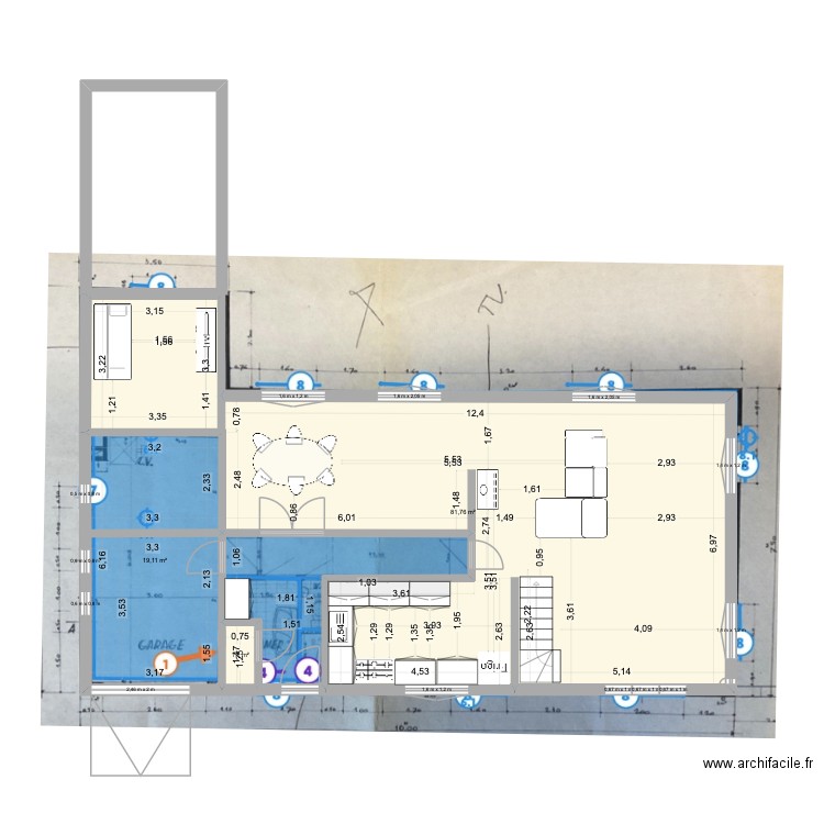 De panne Maison V10. Plan de 9 pièces et 105 m2