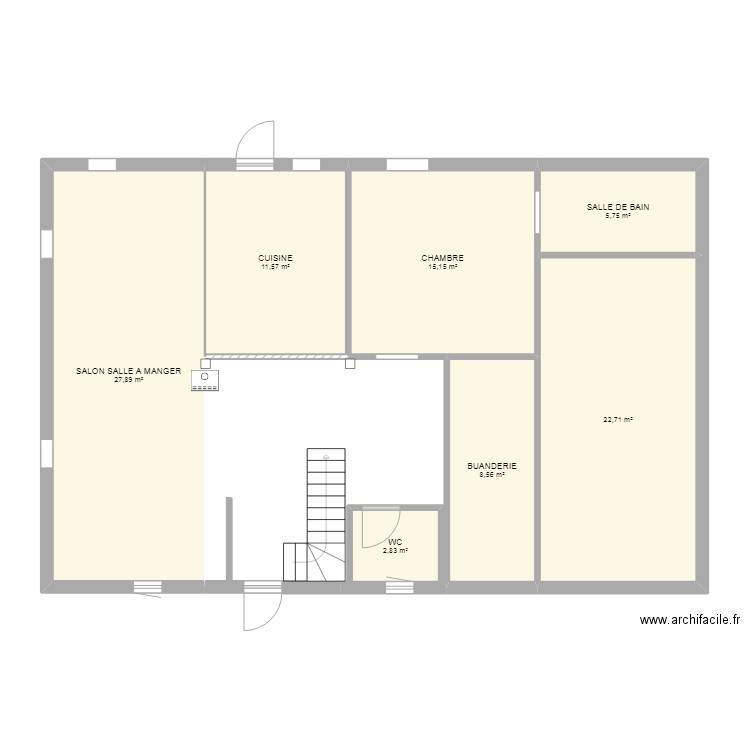 rdc. Plan de 7 pièces et 94 m2