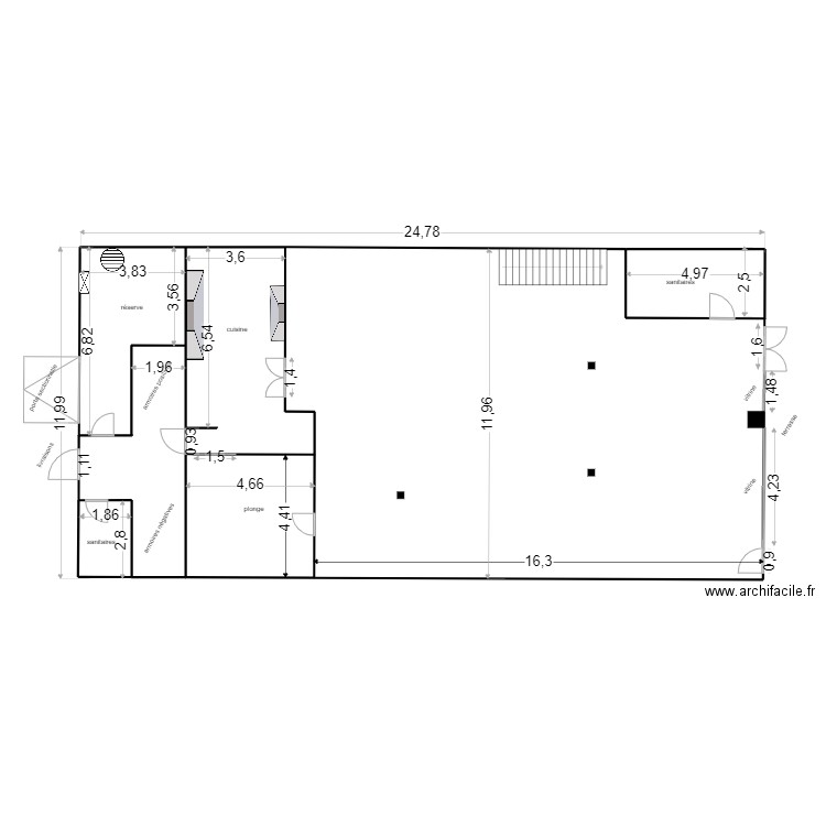 A19. Plan de 6 pièces et 296 m2