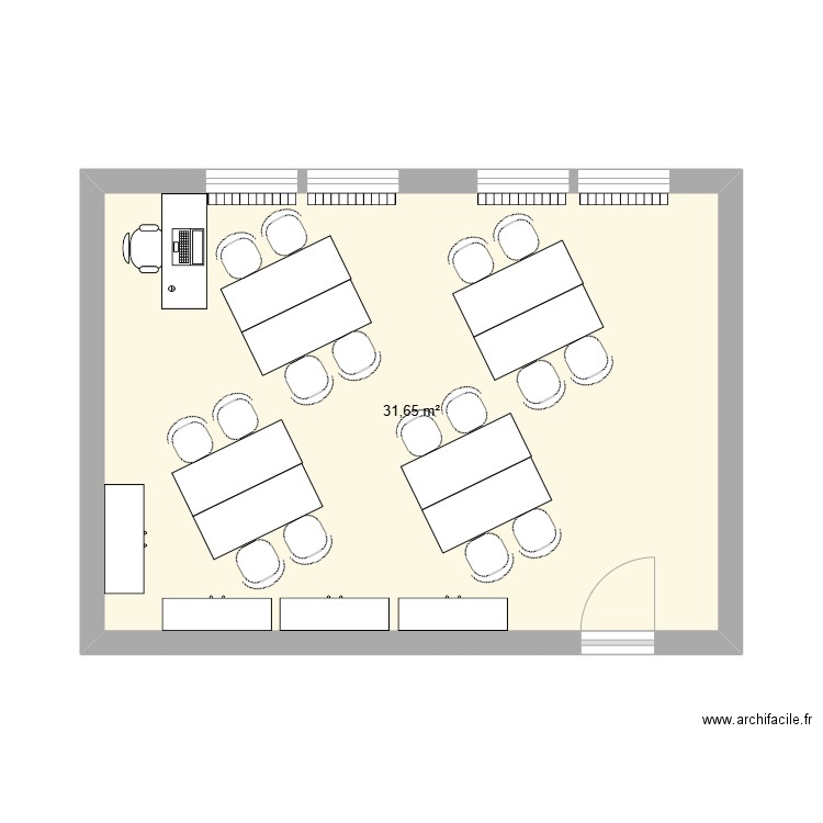 classeee. Plan de 0 pièce et 0 m2