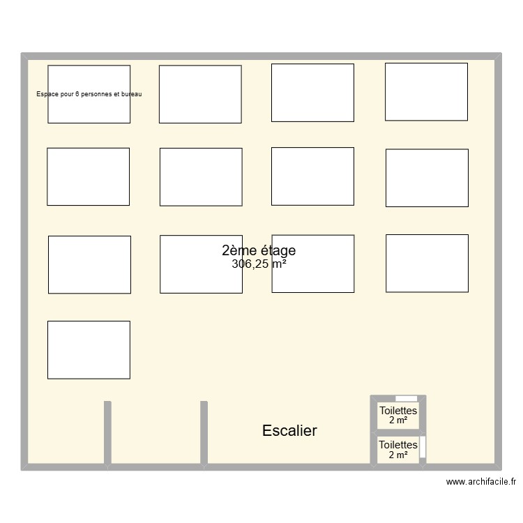 Local 2ème. Plan de 3 pièces et 310 m2
