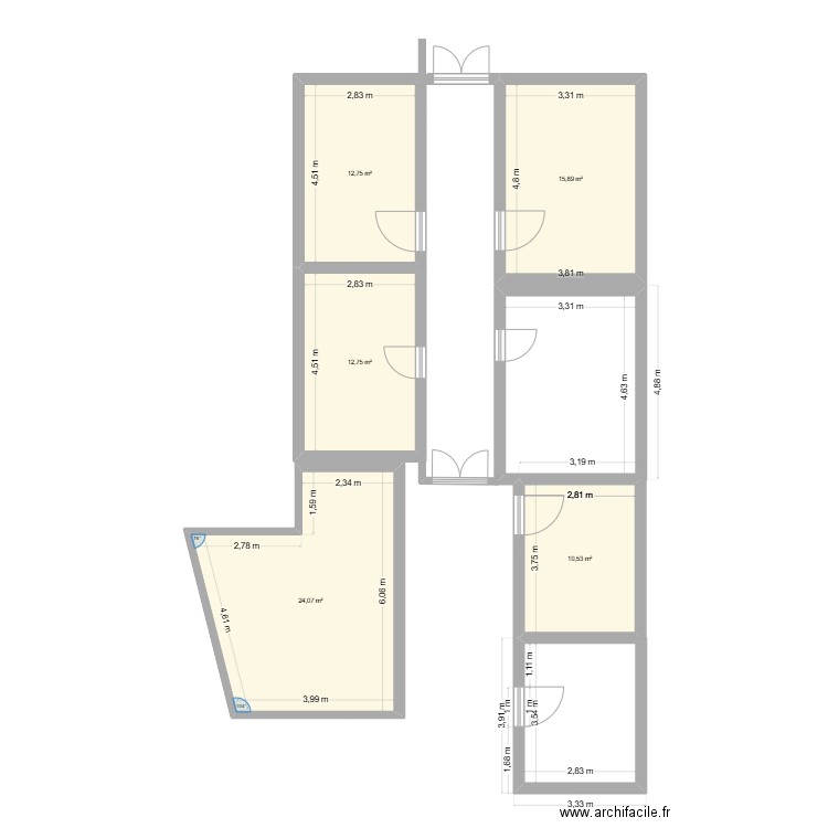 centre 11. Plan de 5 pièces et 76 m2