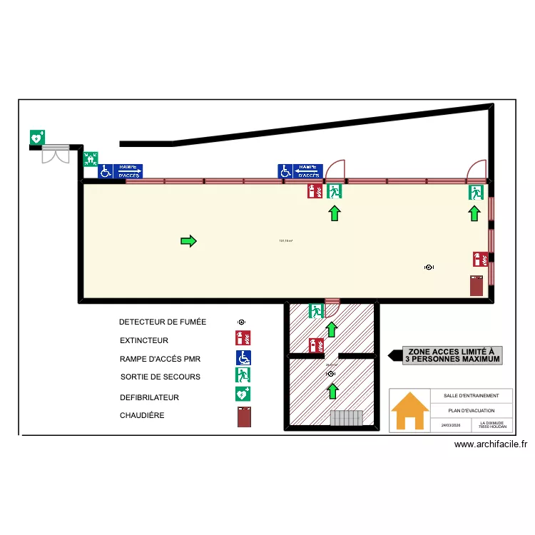 SALLE D\'ENTRAINEMENT - A. Plan de 2  et 160 m²