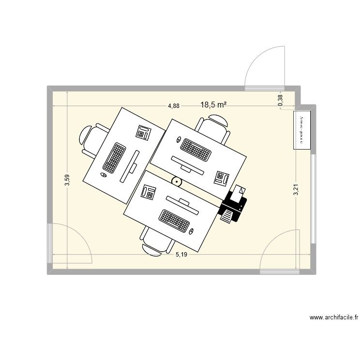 Aménagement Bureau des Entrées. Plan de 1 pièce et 19 m2