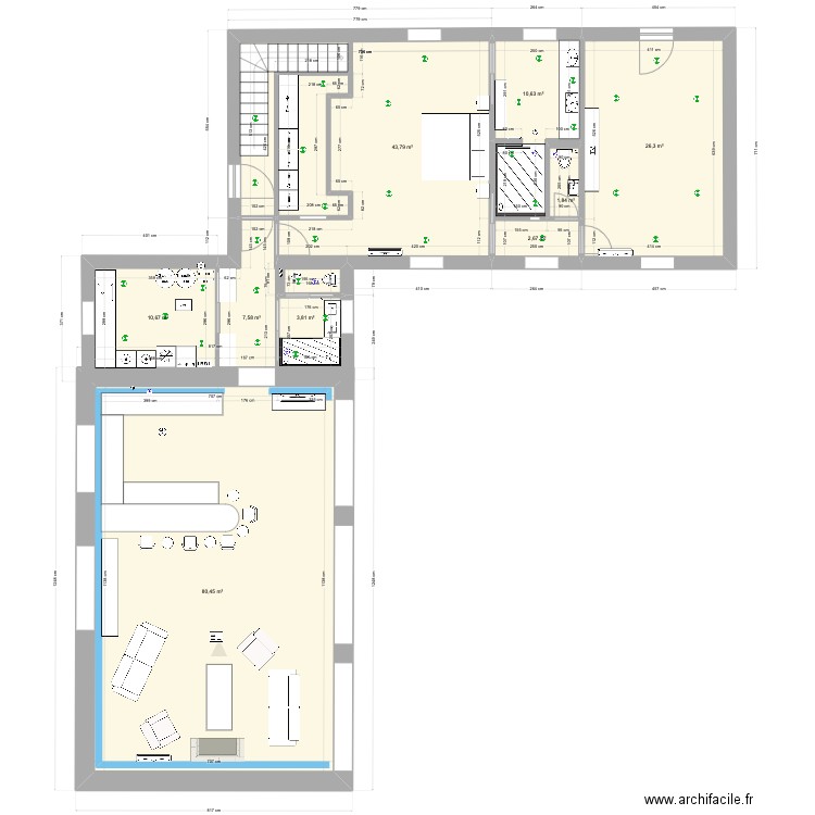 RDC. Plan de 9 pièces et 188 m2