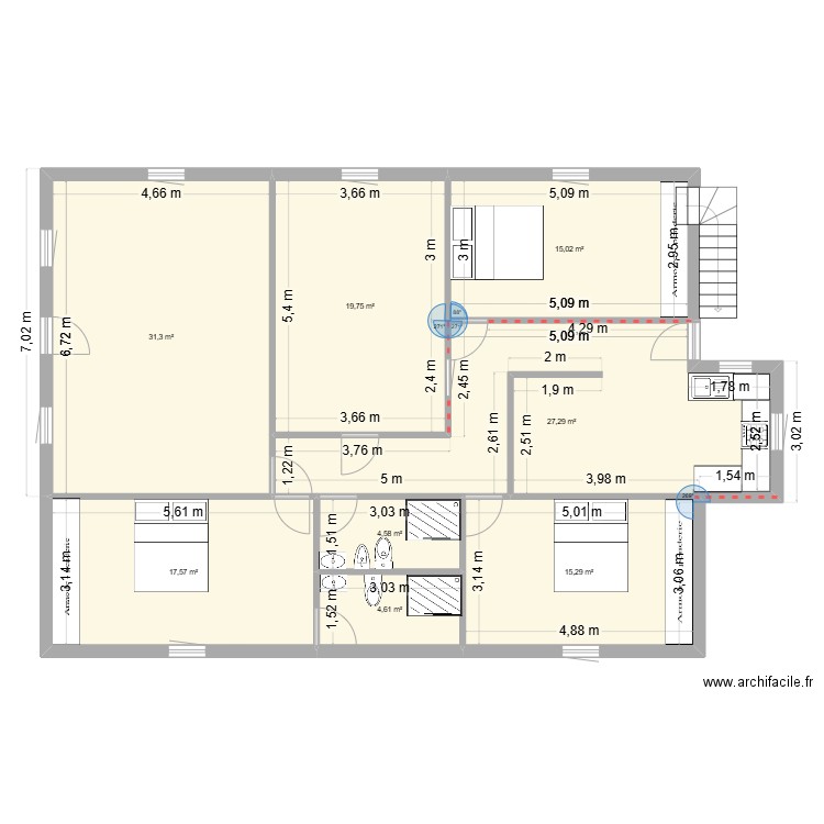 V1b1. Plan de 8 pièces et 135 m2