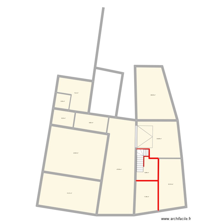 BI 30398 - BIS. Plan de 13 pièces et 247 m2