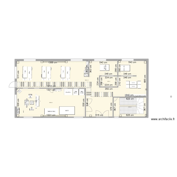 Implantation4. Plan de 4 pièces et 256 m2