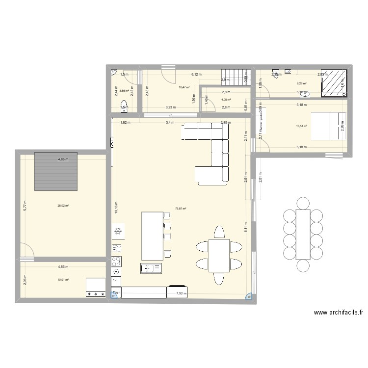 F4 etg. Plan de 8 pièces et 160 m2