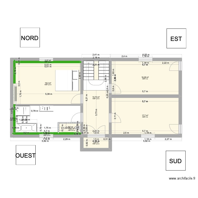 ETAGE modifier chez nous. Plan de 9 pièces et 71 m2