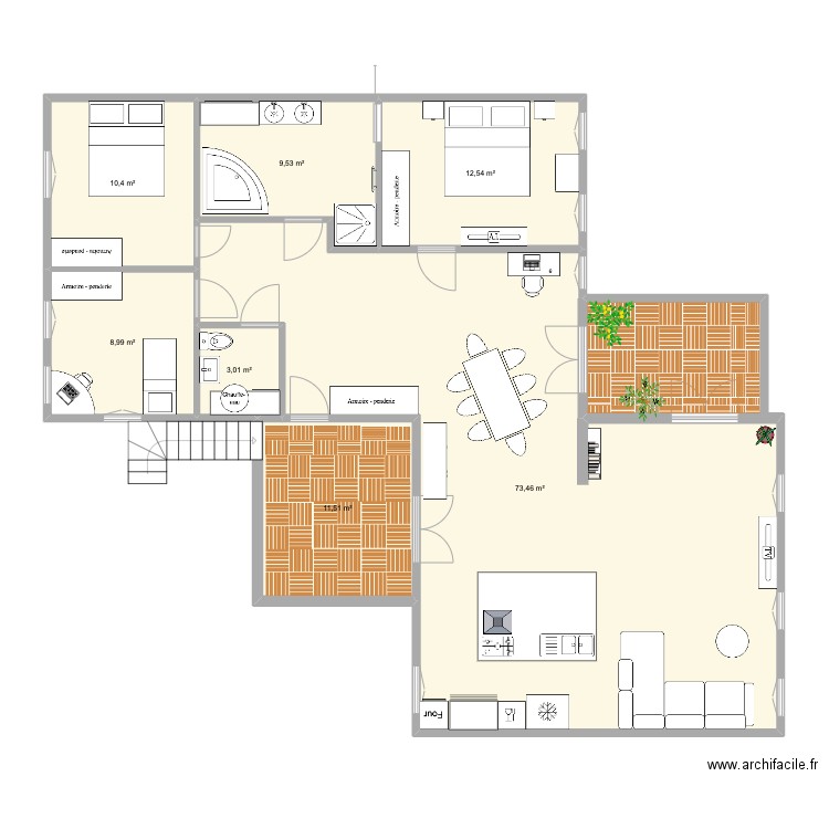 T5 version 1. Plan de 7 pièces et 129 m2