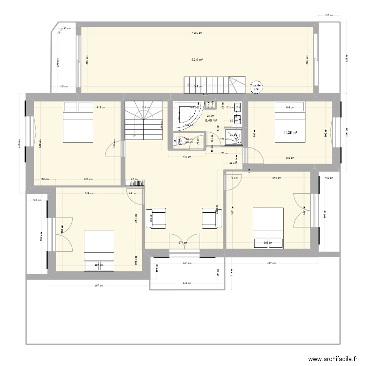 Etage. Plan de 0 pièce et 0 m2