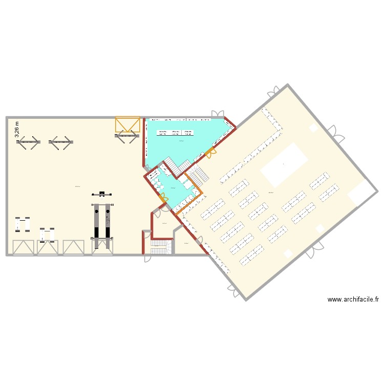 Cholet atelier V4. Plan de 7 pièces et 1006 m2