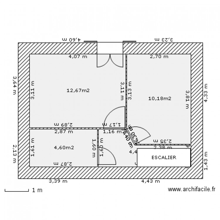 ETAGE SANS MEUBLES  BAINS. Plan de 0 pièce et 0 m2