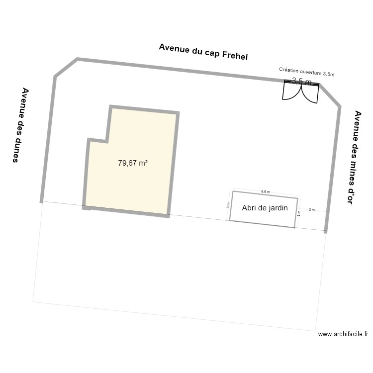 Plan de masse Castelet. Plan de 1 pièce et 80 m2