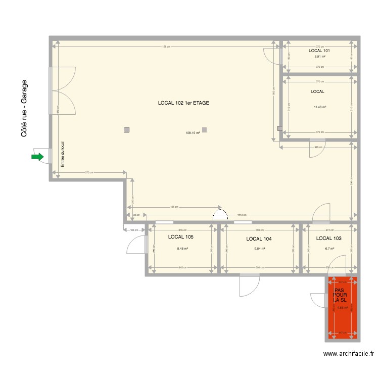 LOCAL 102 1er ETAGE VIDE. Plan de 0 pièce et 0 m2