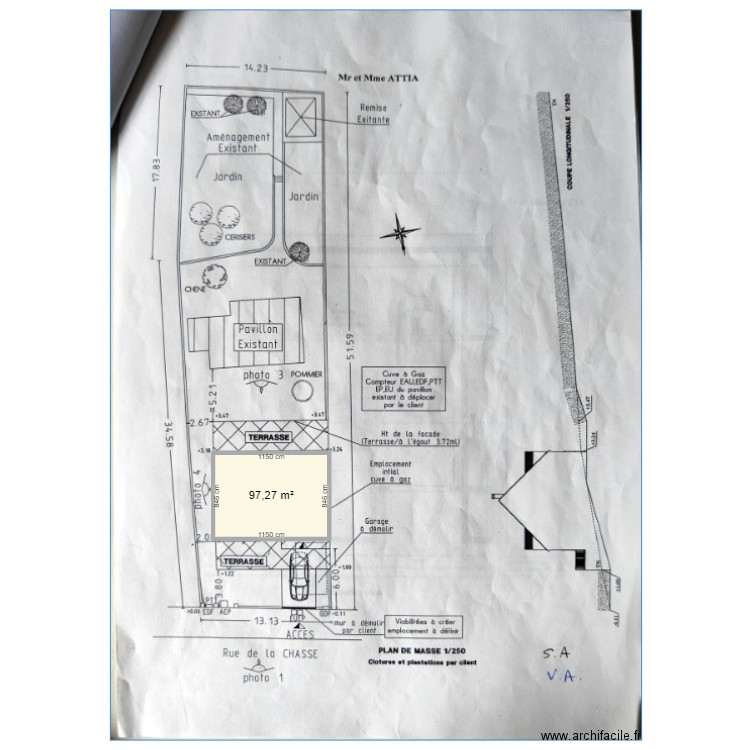 plan de masse. Plan de 1 pièce et 97 m2