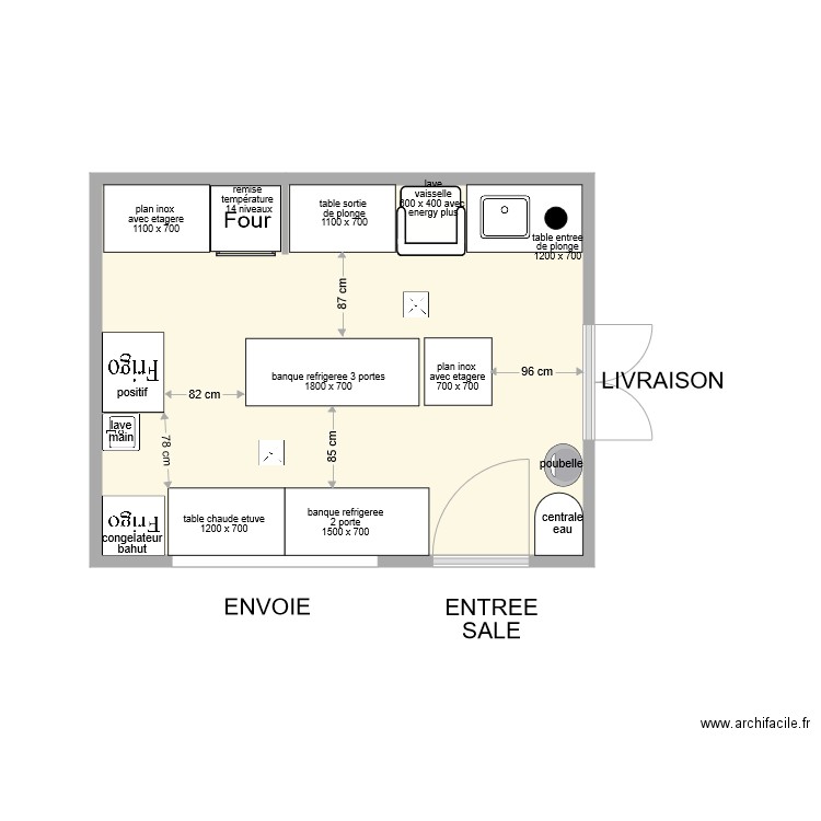 salle habere. Plan de 0 pièce et 0 m2