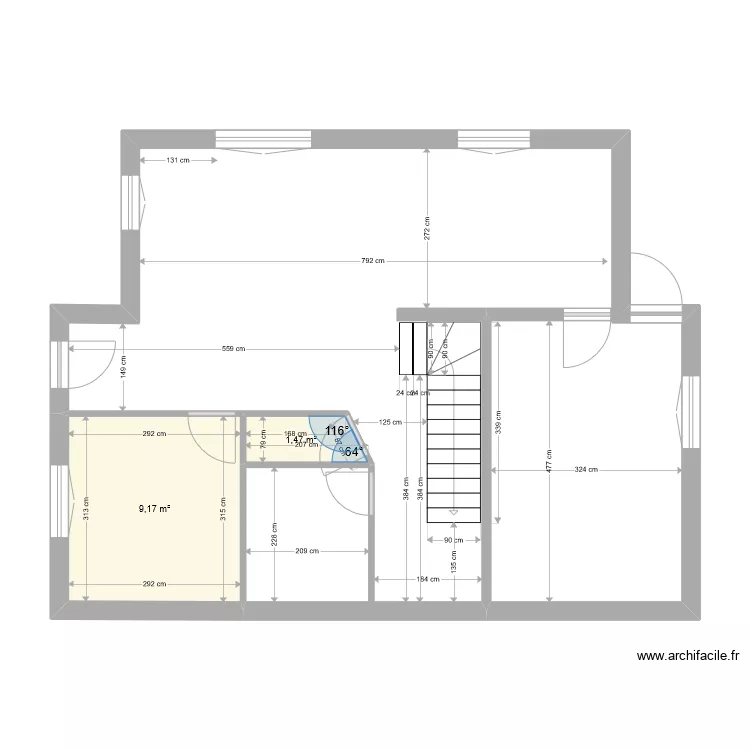 chalet sous sol avec cotation. Plan de 