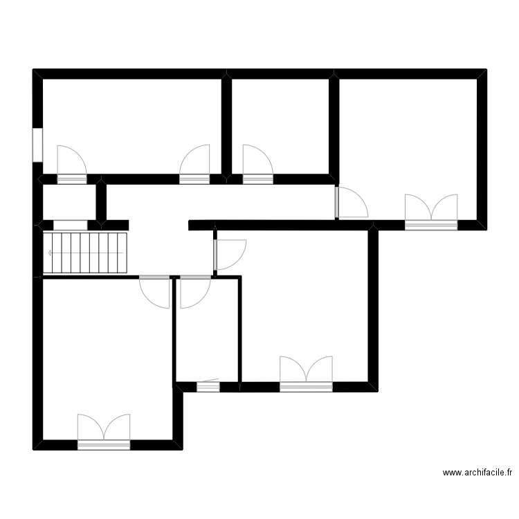 strobacki 2 . Plan de 6 pièces et 82 m2