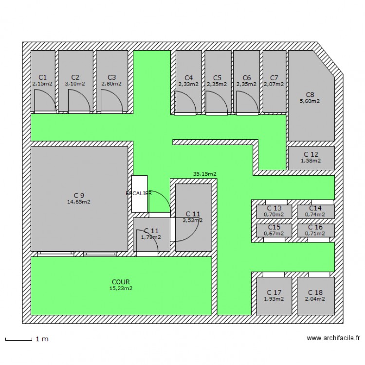 SOUS-SOL DELCOURT. Plan de 0 pièce et 0 m2